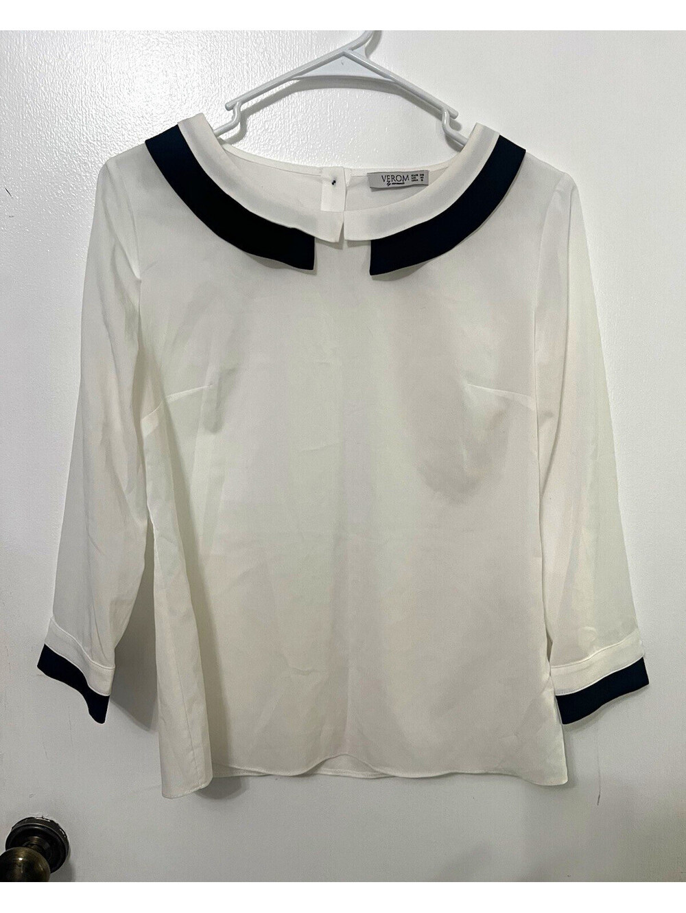 Y2K VEROM Women’s White/Black Solid Peter Pan Collar Button Back Blouse Medium